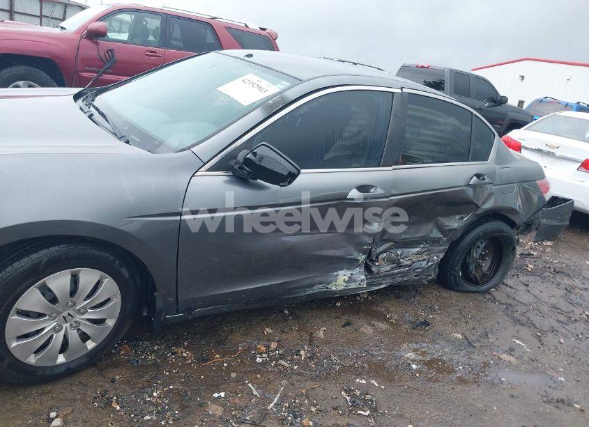 Photo 6 of 2008 Honda Accord 2.4 LX (VIN JHMCP26388C071672)