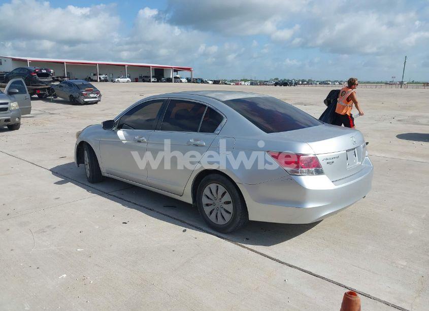 Photo 3 of 2008 Honda Accord 2.4 LX (VIN JHMCP26398C026014)