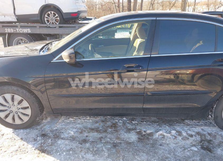 Photo 14 of 2008 Honda Accord 2.4 LX (VIN JHMCP26398C045548)