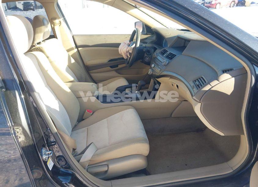 Photo 5 of 2008 Honda Accord 2.4 LX (VIN JHMCP26398C045548)