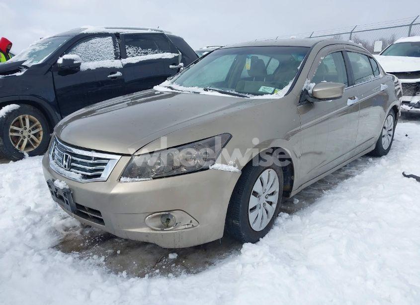 Photo 2 of 2008 Honda Accord 2.4 LX (VIN JHMCP26398C072555)