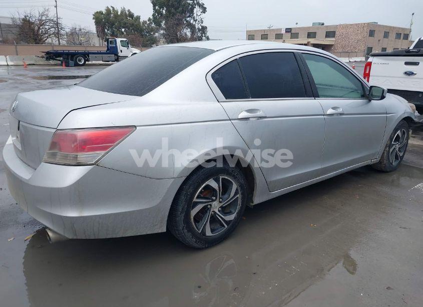 Photo 4 of 2009 Honda Accord 2.4 LX (VIN JHMCP26399C005472)