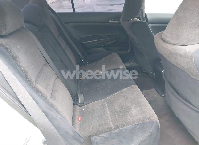 Photo 8 of 2009 Honda Accord 2.4 LX (VIN JHMCP26399C005472)