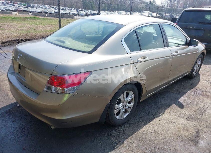 Photo 4 of 2008 Honda Accord 2.4 LX-P (VIN JHMCP26408C018957)
