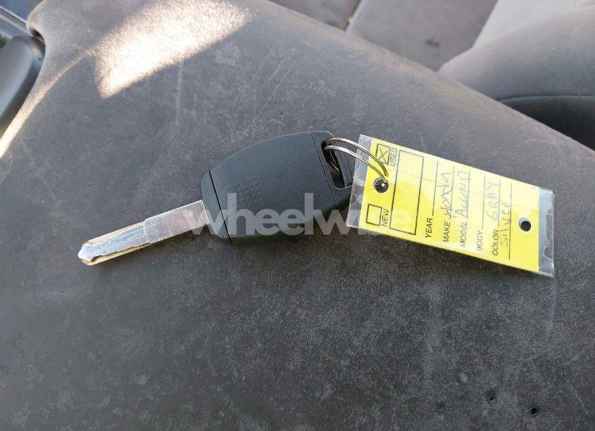 Photo 11 of 2008 Honda Accord 2.4 LX-P (VIN JHMCP26408C042093)