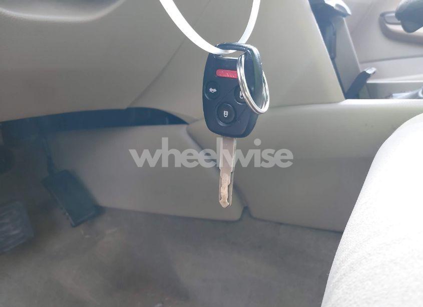 Photo 11 of 2008 Honda Accord 2.4 LX-P (VIN JHMCP26408C045429)