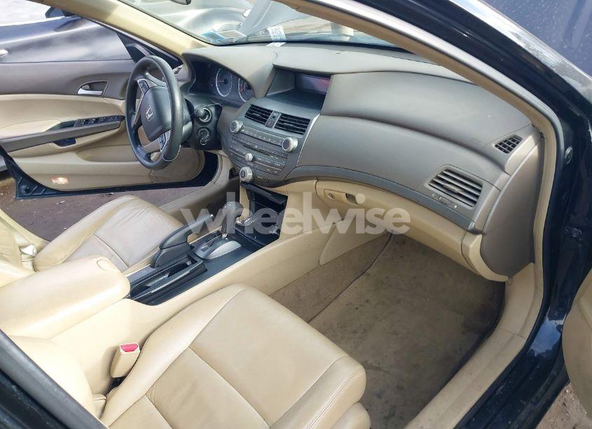 Photo 5 of 2008 Honda Accord 2.4 LX-P (VIN JHMCP26448C031968)