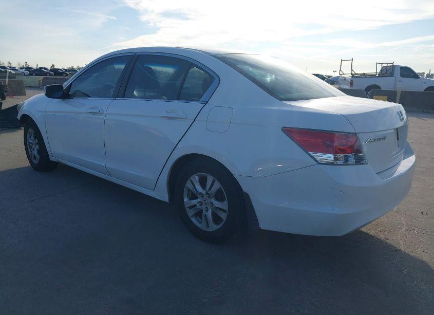 Photo 3 of 2008 Honda Accord 2.4 LX-P (VIN JHMCP26448C048740)