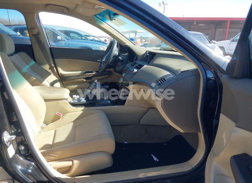 Photo 5 of 2008 Honda Accord 2.4 LX-P (VIN JHMCP26448C063612)