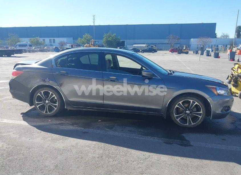 Photo 13 of 2008 Honda Accord 2.4 LX-P (VIN JHMCP26448C072150)