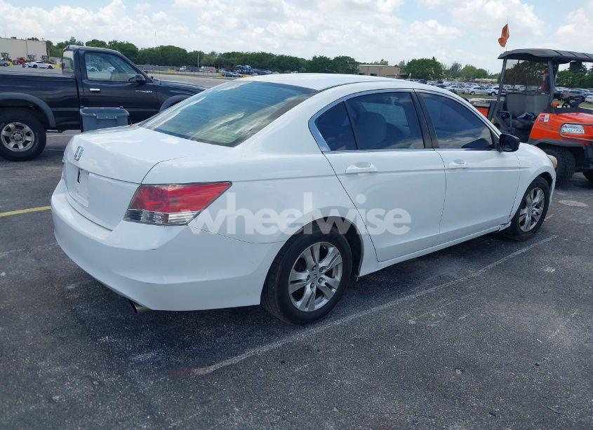 Photo 4 of 2008 Honda Accord 2.4 LX-P (VIN JHMCP26458C028304)