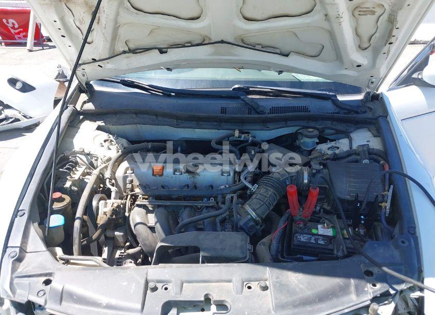 Photo 10 of 2008 Honda Accord 2.4 LX-P (VIN JHMCP26468C017537)