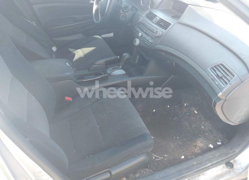 Photo 5 of 2008 Honda Accord 2.4 LX-P (VIN JHMCP26468C063904)