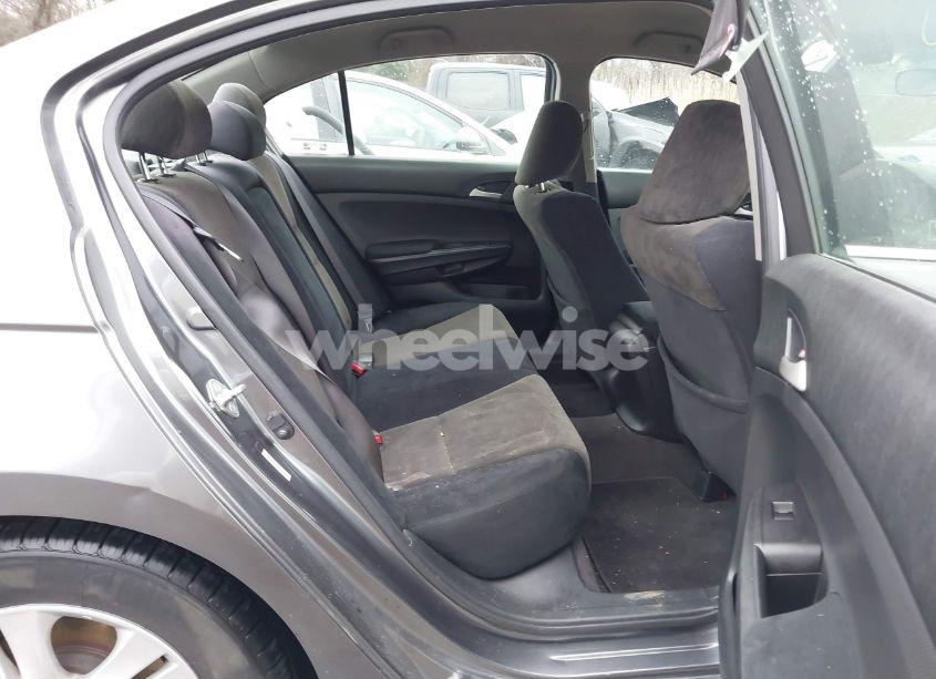 Photo 8 of 2009 Honda Accord 2.4 LX-P (VIN JHMCP26469C016440)