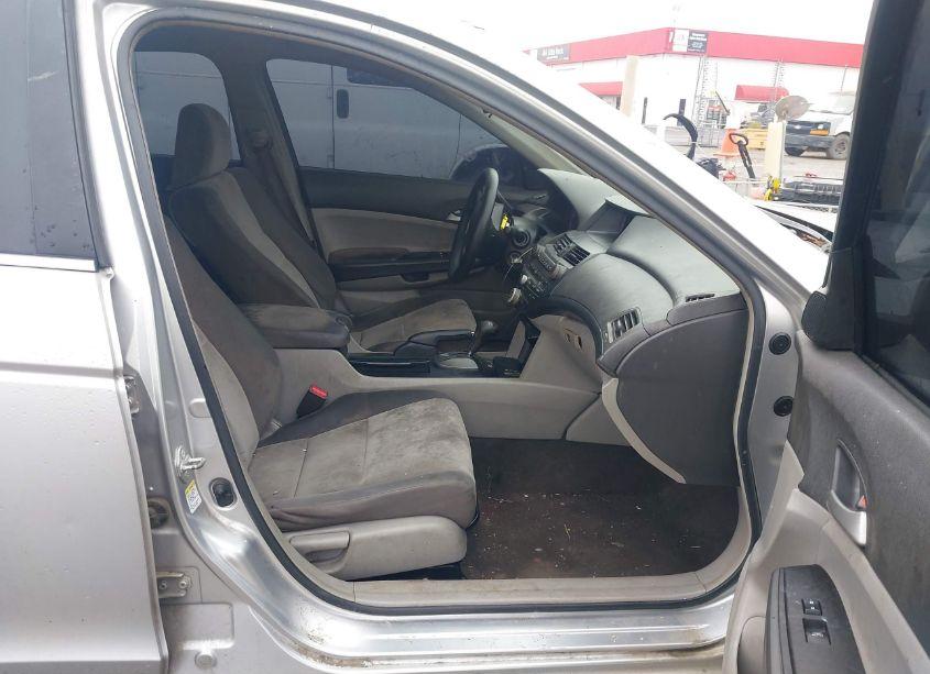 Photo 5 of 2008 Honda Accord 2.4 LX-P (VIN JHMCP26478C019474)