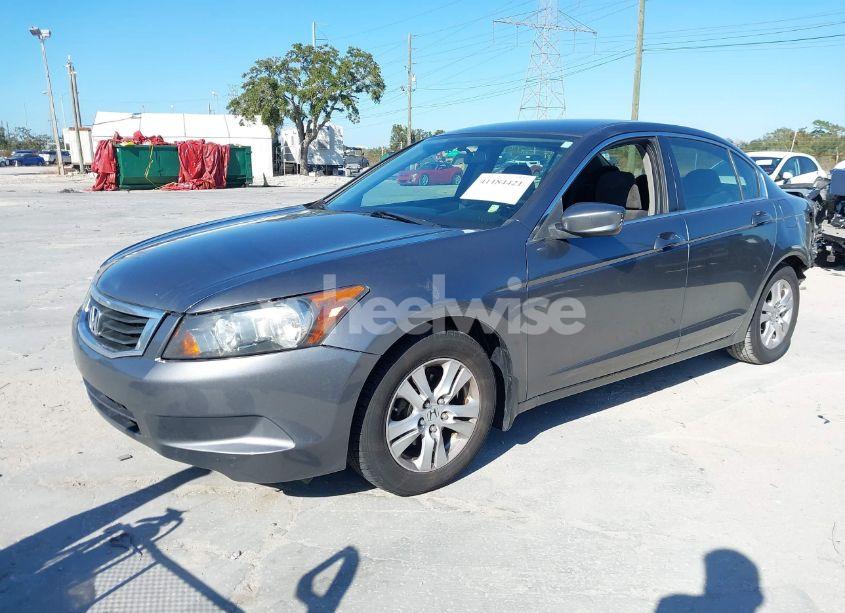 Photo 2 of 2009 Honda Accord 2.4 LX-P (VIN JHMCP26479C005415)