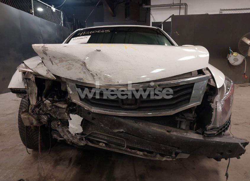 Photo 12 of 2009 Honda Accord 2.4 LX-P (VIN JHMCP26489C016925)