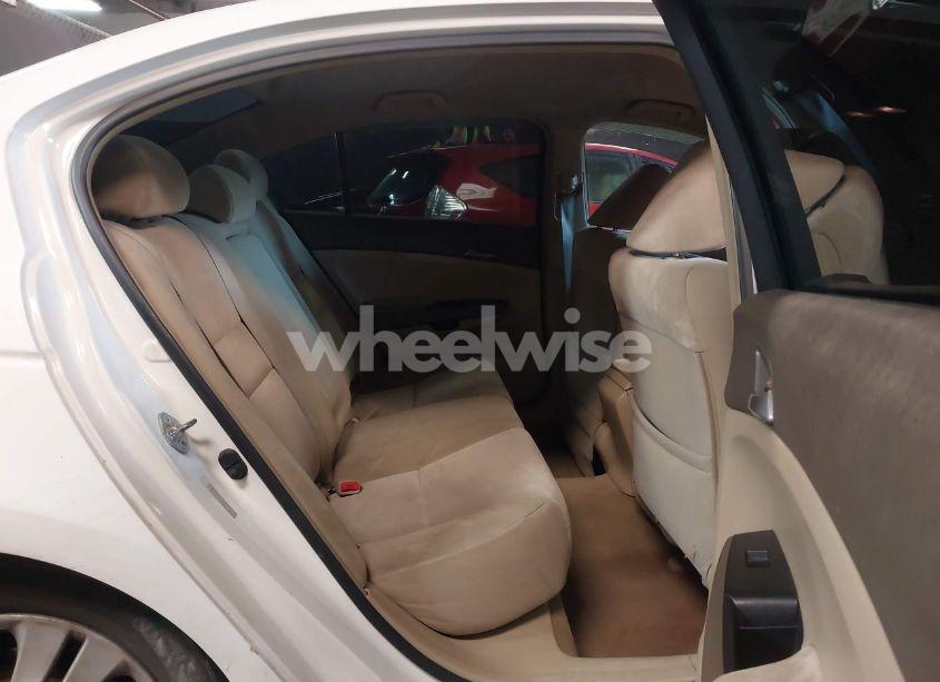 Photo 8 of 2009 Honda Accord 2.4 LX-P (VIN JHMCP26489C016925)