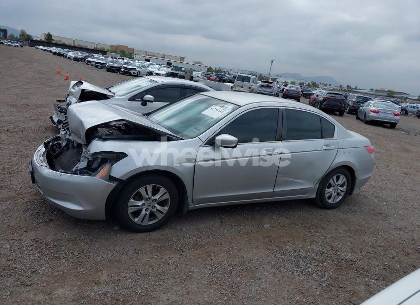 Photo 14 of 2009 Honda Accord 2.4 LX-P (VIN JHMCP26499C005352)