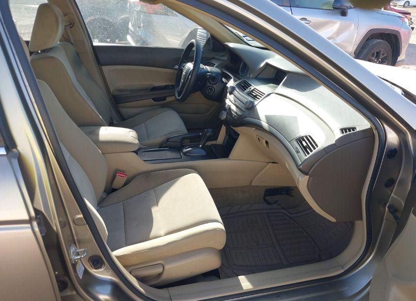 Photo 5 of 2008 Honda Accord 2.4 LX-P (VIN JHMCP264X8C013667)