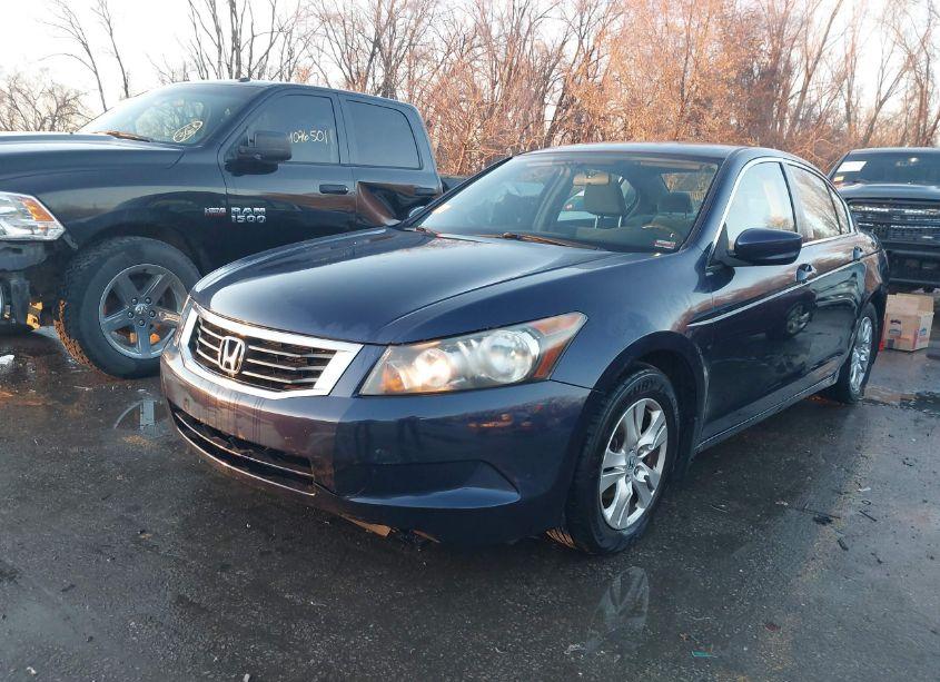 Photo 2 of 2008 Honda Accord 2.4 LX-P (VIN JHMCP264X8C036138)