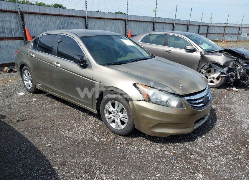 2008 Honda Accord 2.4 LX-P (VIN JHMCP264X8C072668) main photo