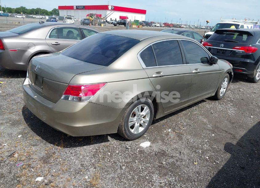 Photo 4 of 2008 Honda Accord 2.4 LX-P (VIN JHMCP264X8C072668)