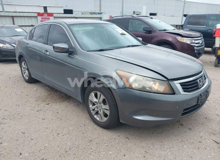 2009 Honda Accord 2.4 LX-P (VIN JHMCP264X9C000774) main photo