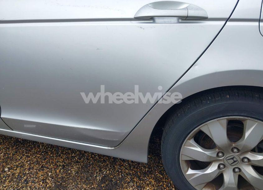 Photo 15 of 2008 Honda Accord 2.4 EX (VIN JHMCP26728C031588)