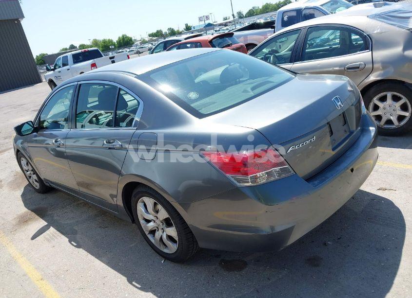 Photo 3 of 2008 Honda Accord 2.4 EX (VIN JHMCP26738C017294)