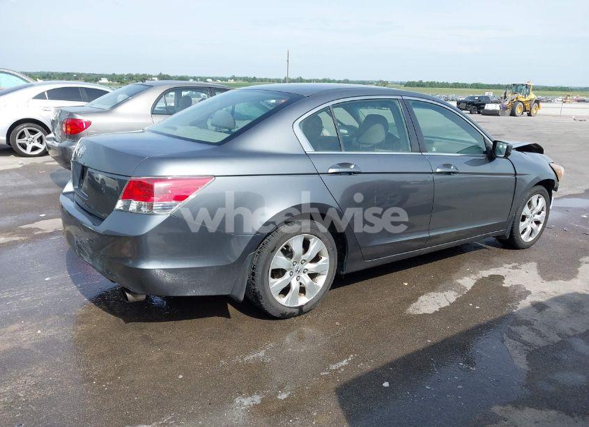 Photo 4 of 2008 Honda Accord 2.4 EX (VIN JHMCP26738C018848)