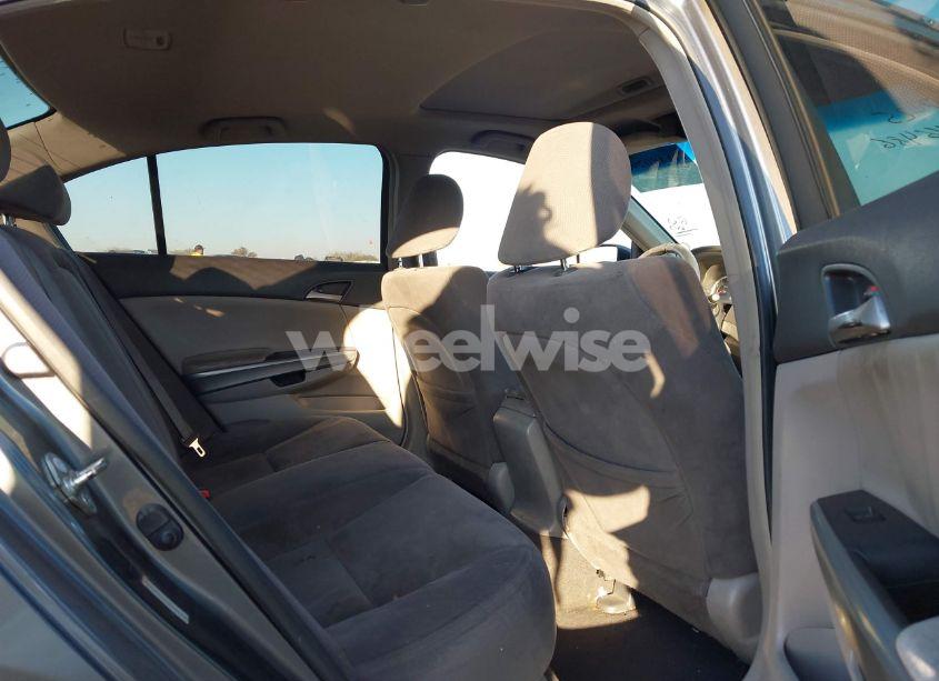 Photo 8 of 2008 Honda Accord 2.4 EX (VIN JHMCP26738C046486)