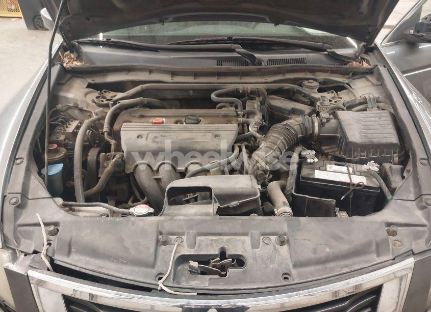 Photo 10 of 2008 Honda Accord 2.4 EX (VIN JHMCP26748C043984)
