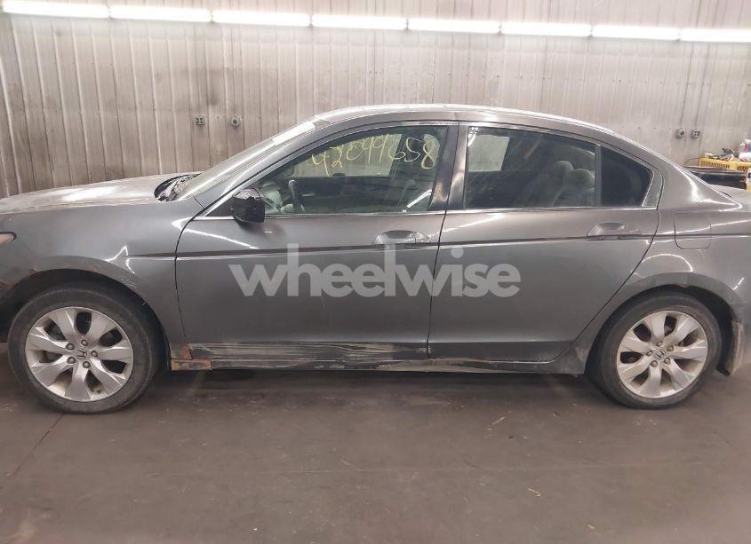 Photo 15 of 2008 Honda Accord 2.4 EX (VIN JHMCP26748C043984)