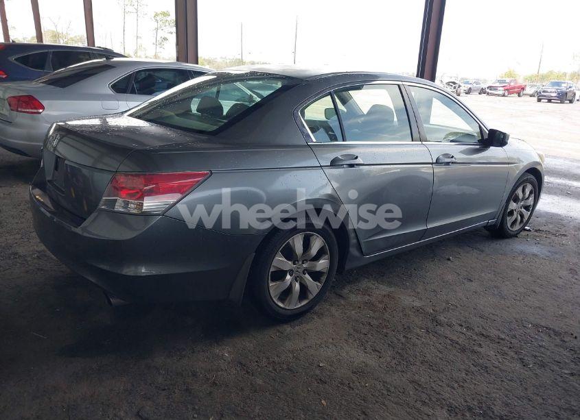 Photo 4 of 2008 Honda Accord 2.4 EX (VIN JHMCP26748C060641)