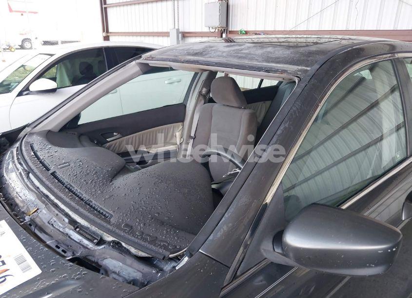 Photo 6 of 2008 Honda Accord 2.4 EX (VIN JHMCP26748C060641)