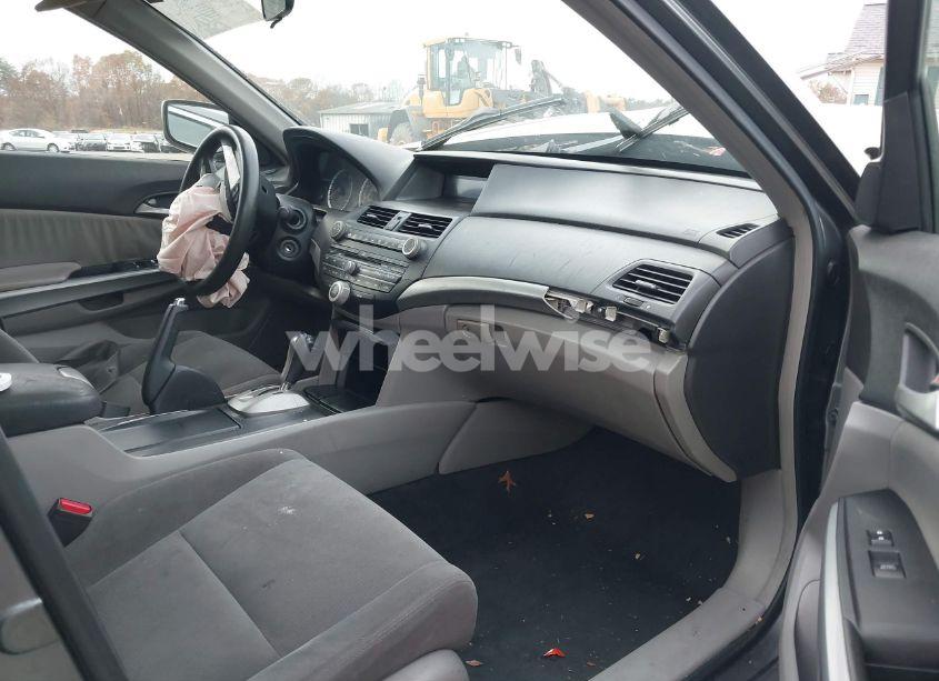 Photo 5 of 2008 Honda Accord 2.4 EX (VIN JHMCP26758C048241)