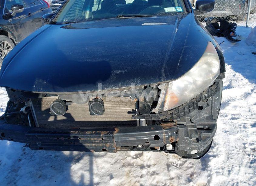 Photo 6 of 2009 Honda Accord 2.4 EX (VIN JHMCP26759C014043)