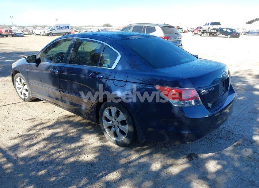 Photo 3 of 2008 Honda Accord 2.4 EX (VIN JHMCP26768C018696)