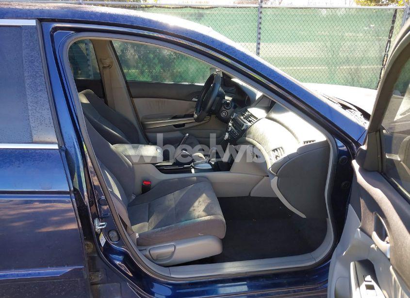 Photo 5 of 2008 Honda Accord 2.4 EX (VIN JHMCP26768C018696)