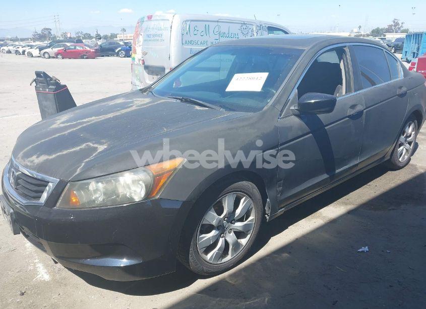 Photo 2 of 2008 Honda Accord 2.4 EX (VIN JHMCP26768C068112)