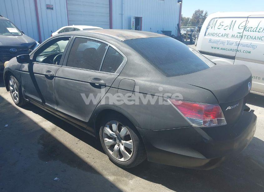 Photo 3 of 2008 Honda Accord 2.4 EX (VIN JHMCP26768C068112)