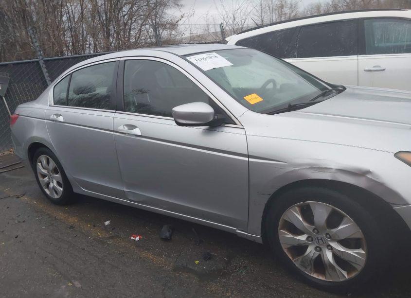 Photo 6 of 2008 Honda Accord 2.4 EX (VIN JHMCP26778C048032)
