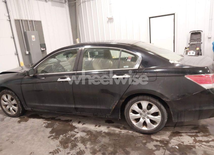 Photo 15 of 2008 Honda Accord 2.4 EX (VIN JHMCP26788C076275)
