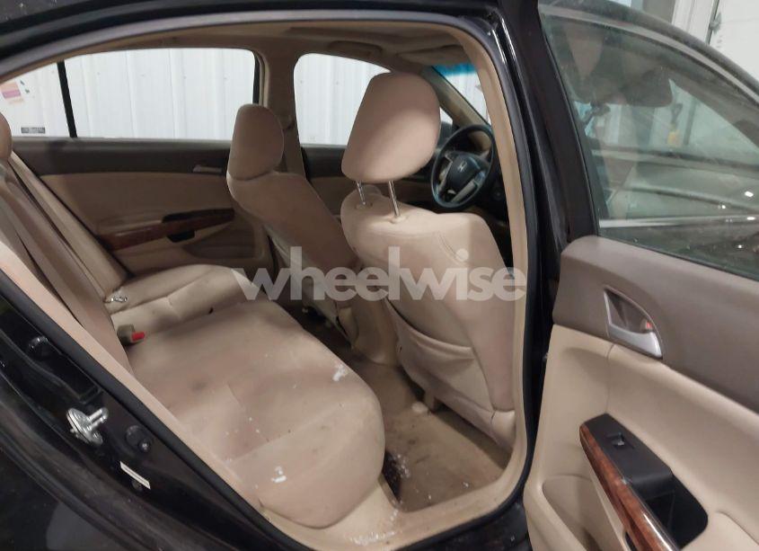 Photo 8 of 2008 Honda Accord 2.4 EX (VIN JHMCP26788C076275)