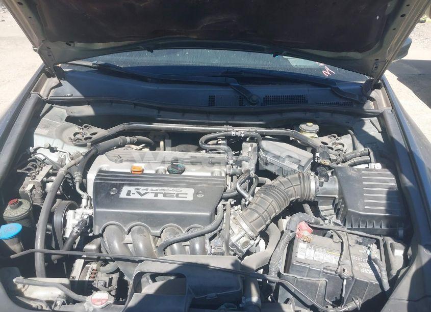 Photo 10 of 2008 Honda Accord 2.4 EX (VIN JHMCP26798C006770)