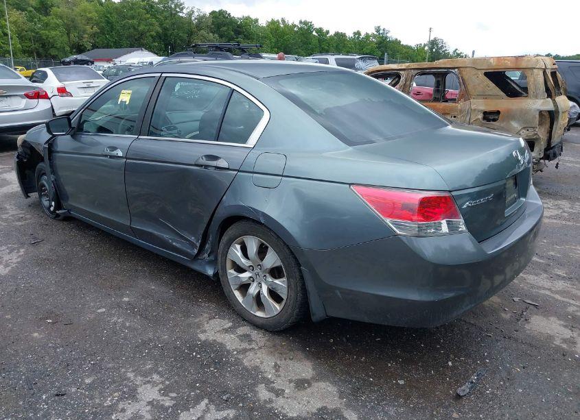 Photo 3 of 2008 Honda Accord 2.4 EX (VIN JHMCP26798C047609)