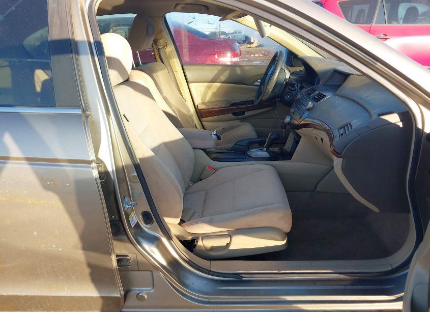 Photo 5 of 2008 Honda Accord 2.4 EX (VIN JHMCP267X8C040488)