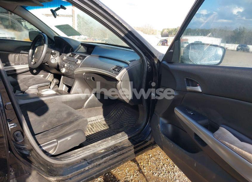 Photo 5 of 2008 Honda Accord 2.4 EX (VIN JHMCP267X8C070980)