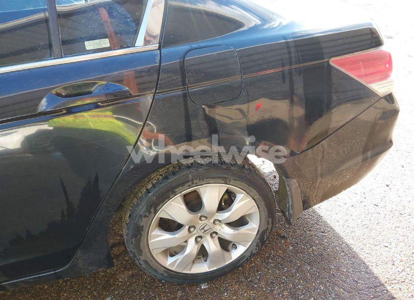 Photo 6 of 2008 Honda Accord 2.4 EX (VIN JHMCP267X8C070980)